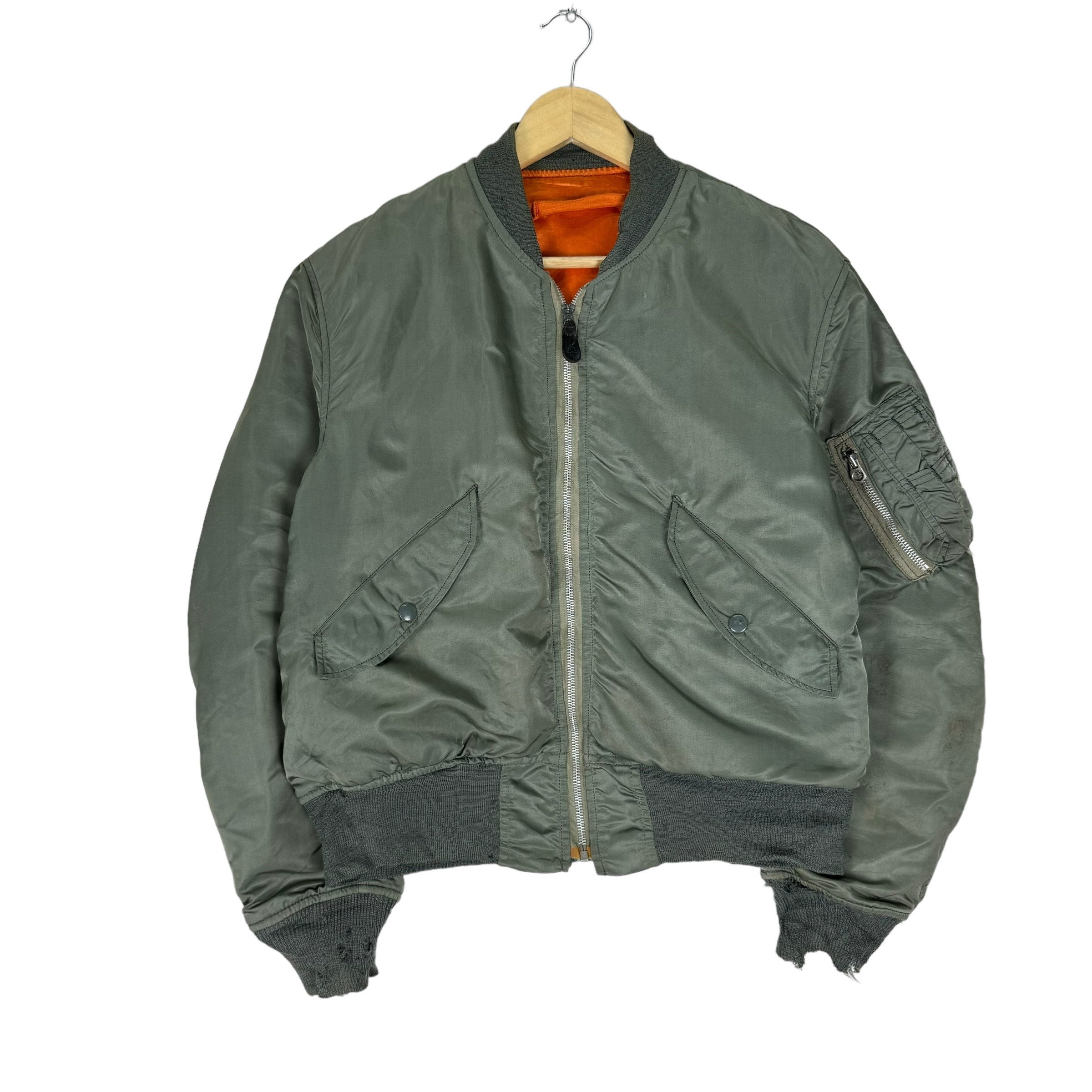 Vintage 70s ALPHA INDUSTRIES Reversible Flight MA-1 Bomber Vintage 70s ALPHA INDUSTRIES Reversible Flight MA-1 Bomber