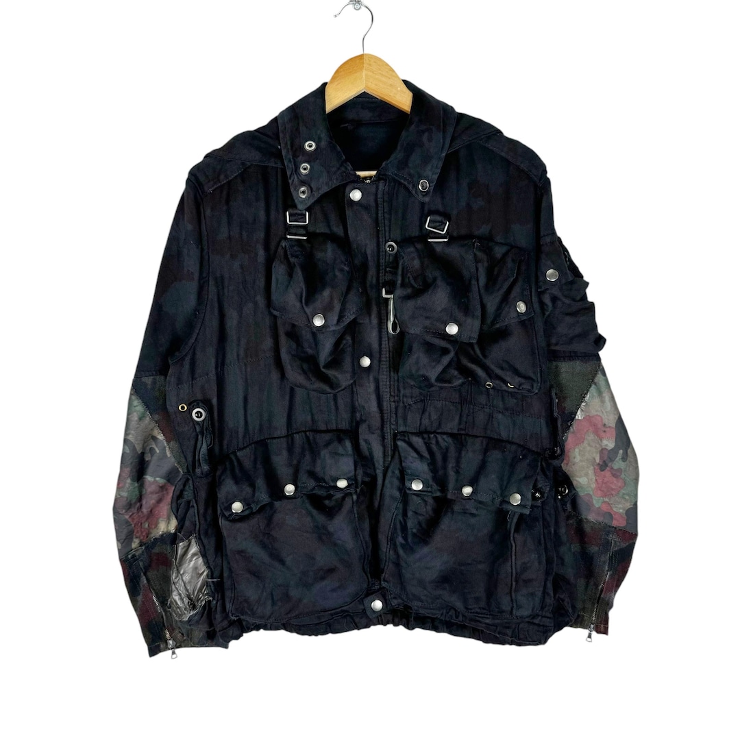 ジャケット・アウター REPLAY reversible ma-1 M black camofula Replay W7807 .000.84166D bomber jacket Black | Dressinn