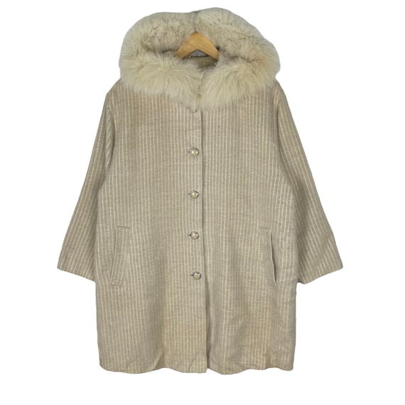 Cream faux hotsell fur hoodie