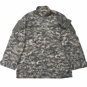 A Tacs Ghost Gear Assault Force Military Jacket Digital Camouflage Camo Size Large