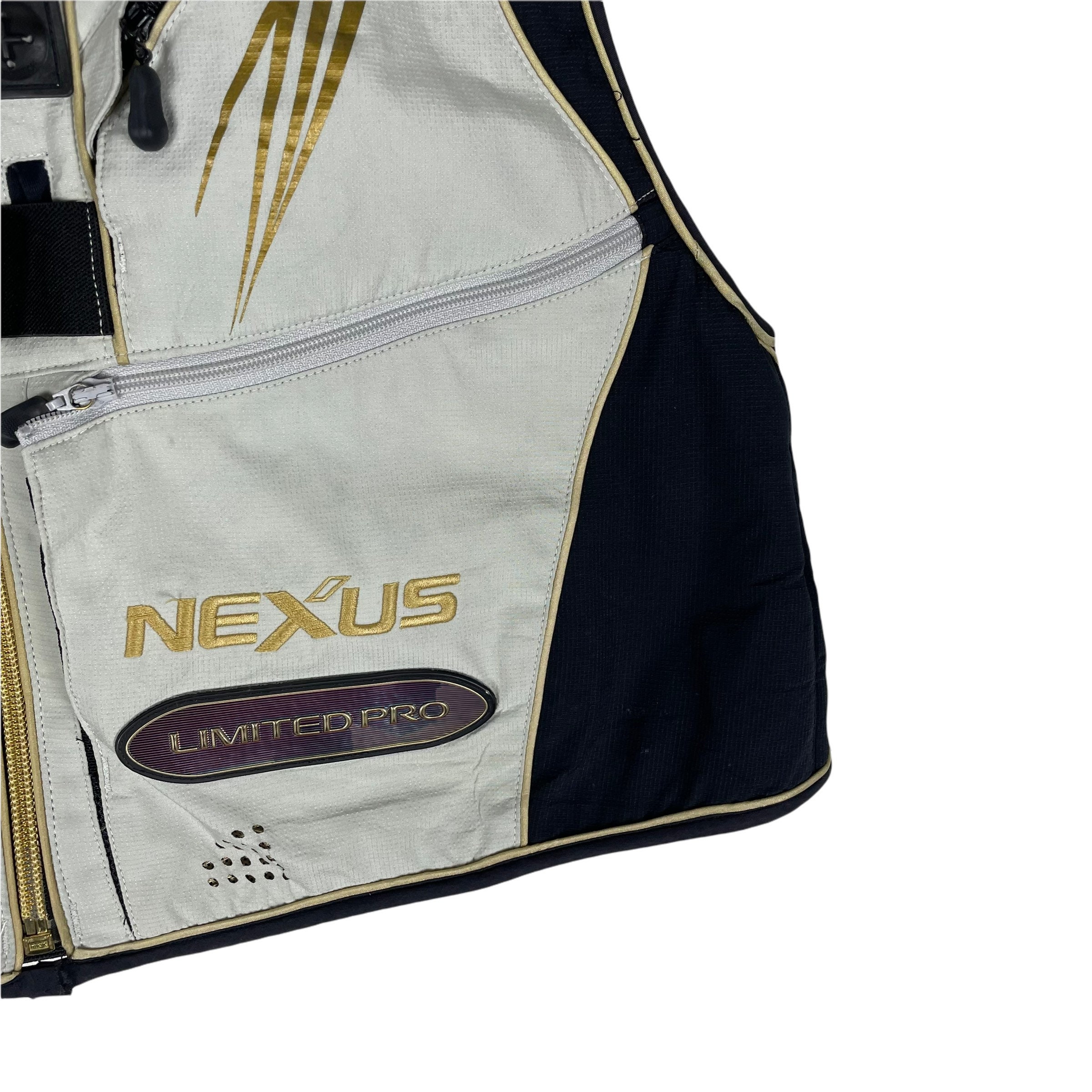 シマノ ネクサス フィッシングベスト：リミテッドプロ ユーティリティ