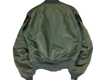 Vintage 70s ALPHA INDUSTRIES Patch Flight MA-1 Bomber Jacket Vintage 70s ALPHA INDUSTRIES Patch Flight MA-1 Bomber Jacket