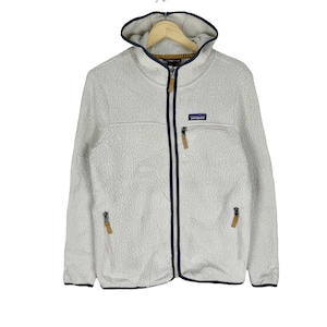 Patagonia Hoodie Fleece Deep Pile Worn Wear Sweatshirt Women Zipper Sweater Mountain White Colour Size Medium