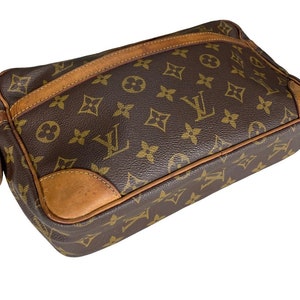 Louis Vuitton Vintage Boho Crossbody Bag – Revive Designer Resale