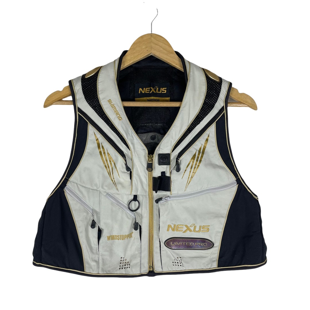 シマノ ネクサス フィッシングベスト：リミテッドプロ ユーティリティ