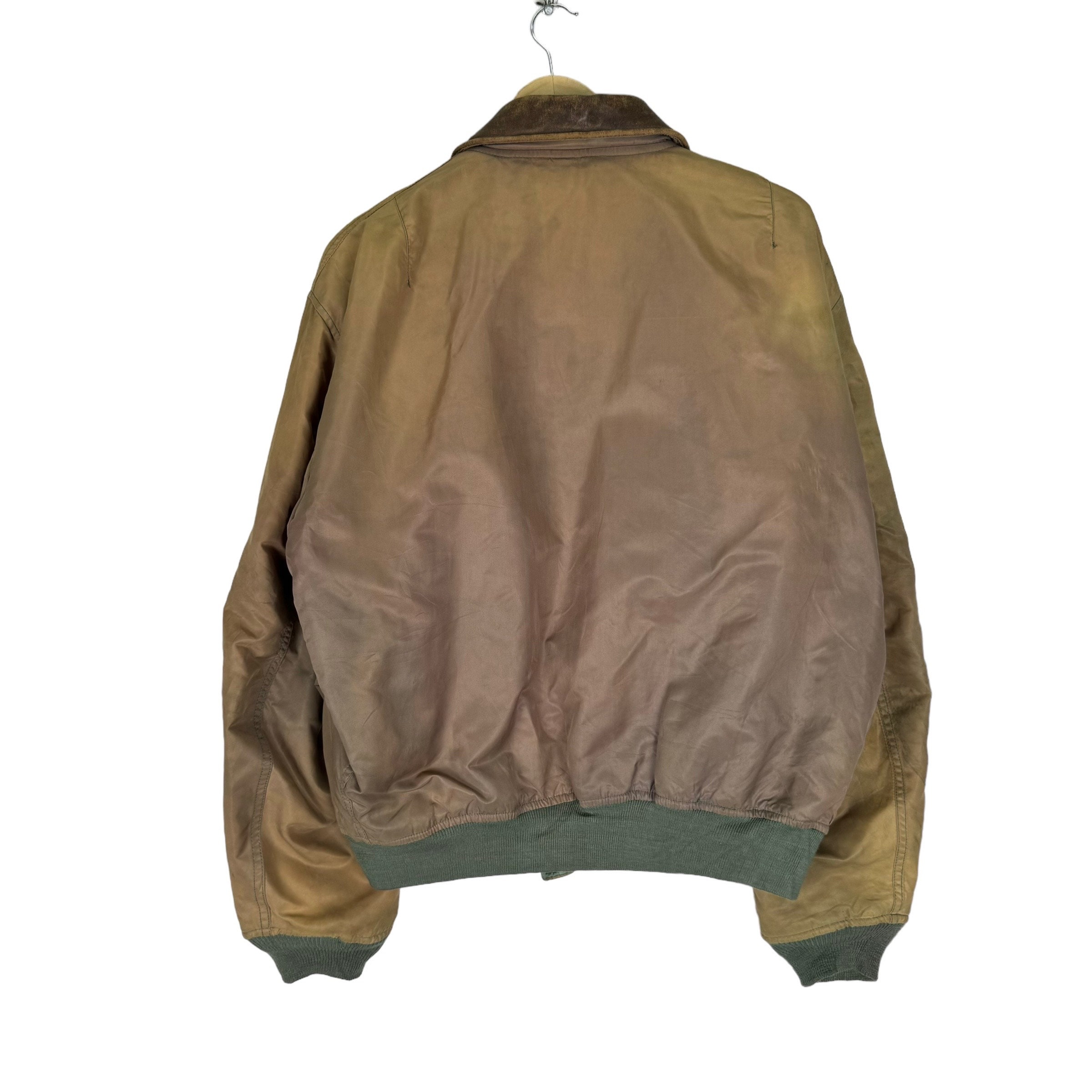 ジャケット・アウター VINTAGE AVIREX B-15 LEATHER AVIREX B-15 Vintage Avirex B-15 Leather Flight Jacket