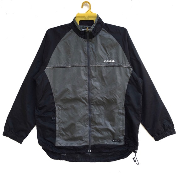 nike long windbreaker jacket