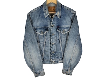Blue Blue Japan Denim Type 3 Distressed Workwear Jacket - Size Medium