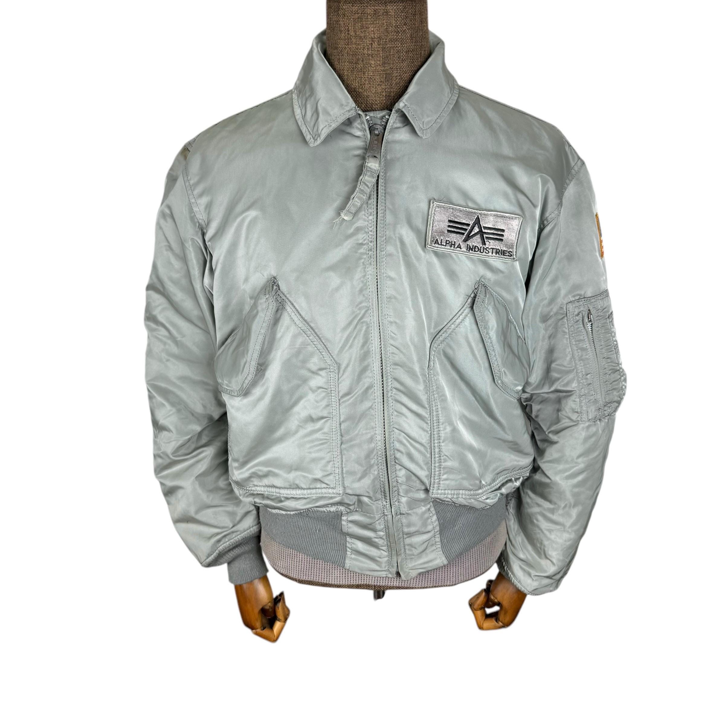 【希少/USA製】ALPHA INDUSTRIES CWU-45/P シルバー ALPHA INDUSTRIES Tanker CWU 45 Bomber Jacket Grey Colour Flyers