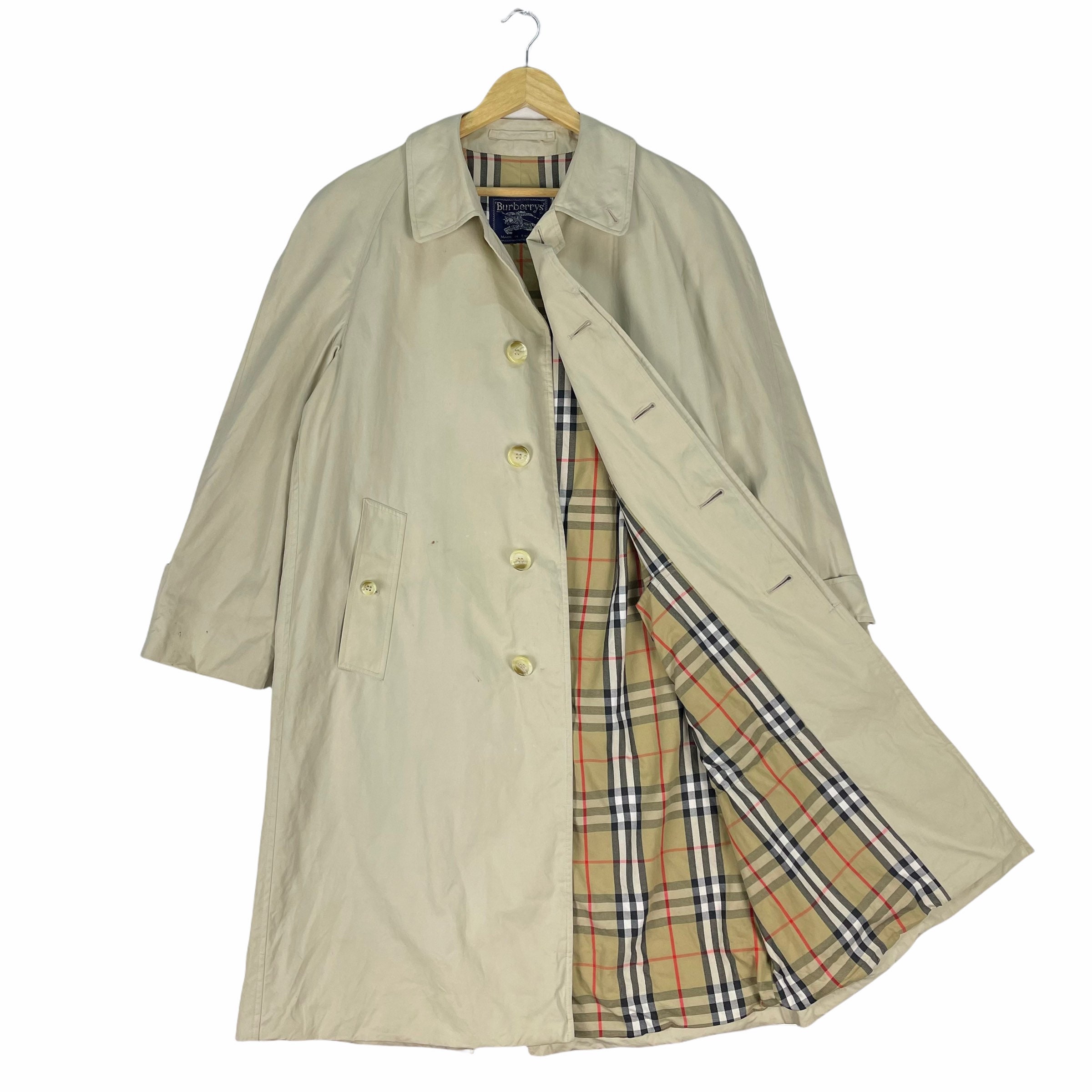 Vintage 90s Burberrys Jacket Inside Nova Check Plaid Pattern Vintage 90s Burberrys Jacket Inside Nova Check Plaid Pattern