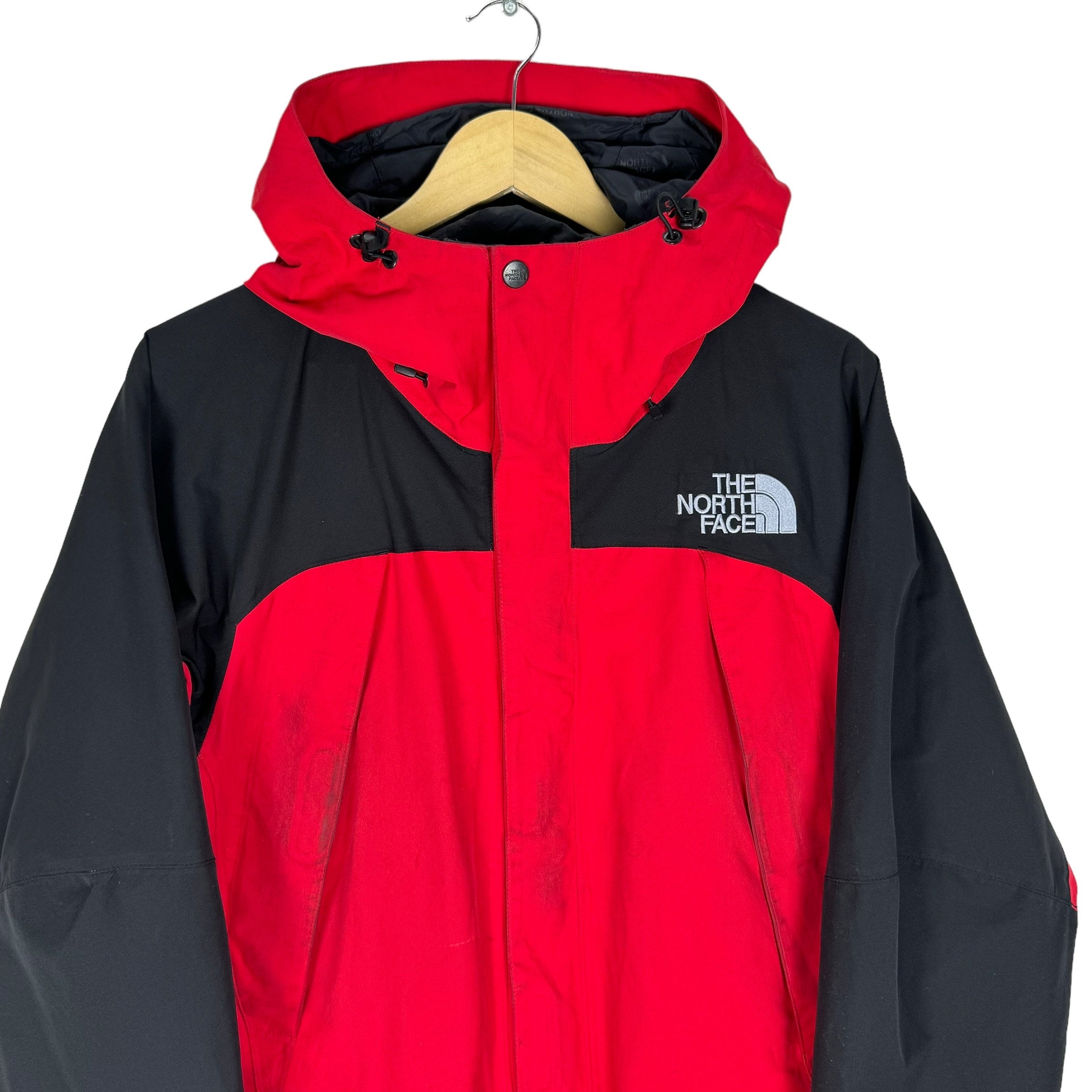 The North Face Goretex Jacket Hoodie Windbreaker Zip Red The North Face Goretex Jacket Hoodie Windbreaker Zip Red