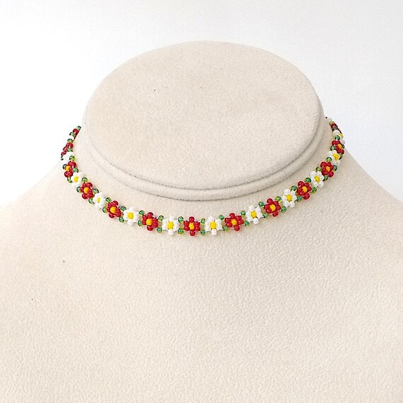 flower choker