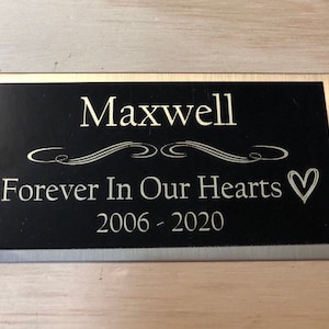 Pet Urn Plaque Custom Engraved Name Plate for Dog Urn Cremation Cat Urn Pet Urn Black/Gold Back Engraved Plaque Name Plate Memorial Plaque