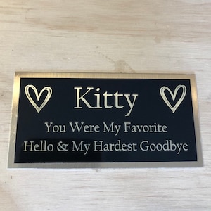 Custom Engraved Name Plate for Dog Urn Cremation Cat Urn Pet Urn Black/Gold Backing Engraved Plate Name Plaque Name Plate Memorial Plaque