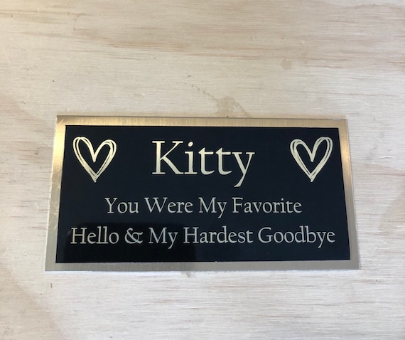 Custom Engraved Name Plate for Dog Urn Cremation Cat Urn Pet Urn Black Gold Backing Engraved Plate Name Plaque Name Plate Memorial Plaque