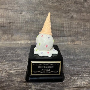 Eistüte Trophäe Beste Dessert Trophäe Wettbewerb Trophäe schmelzende Eistüte Geburtstag Gag Geschenk Dessert Trophäe Lustige Trophäe