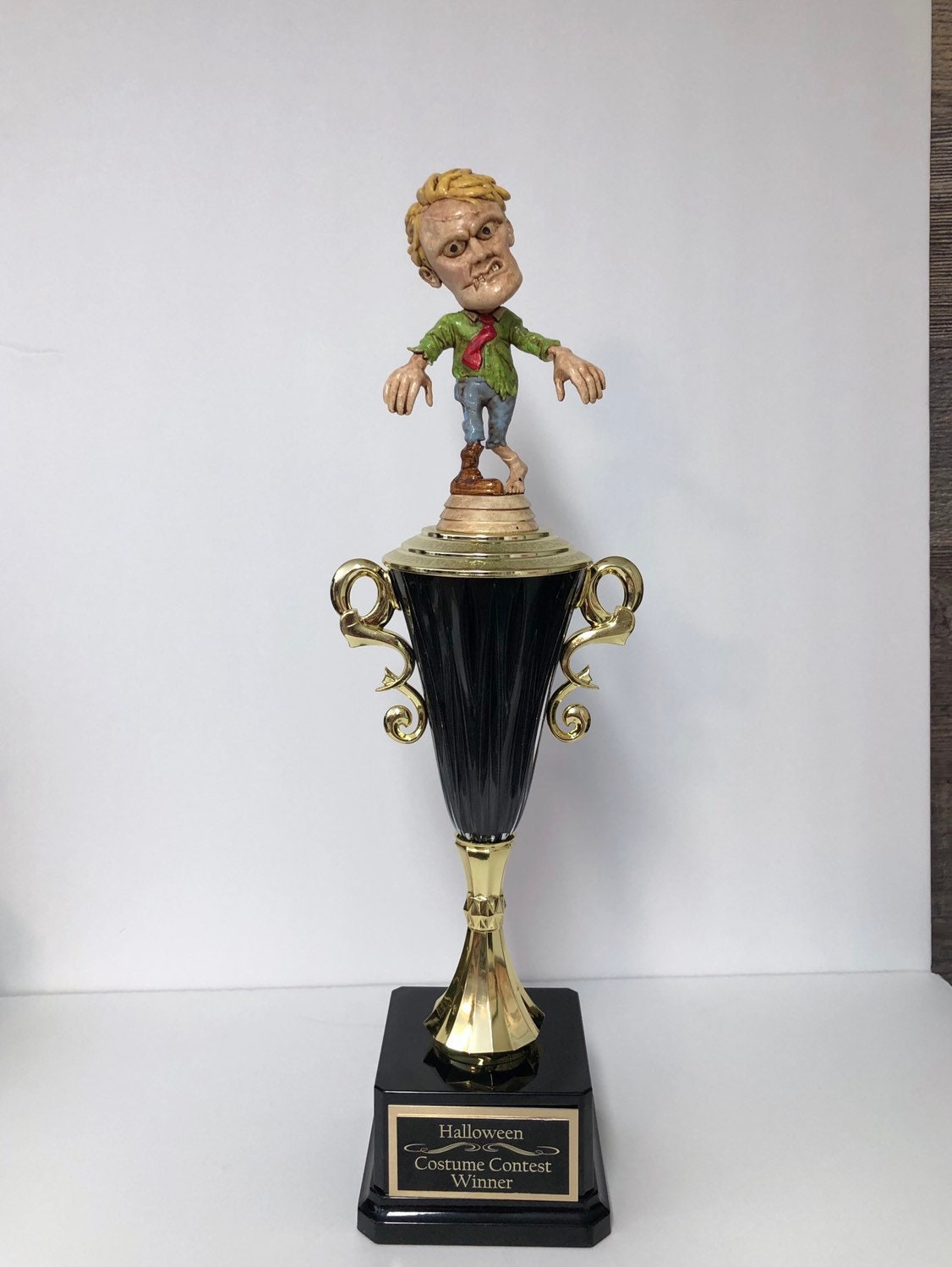 AORZIT Halloween Trophäen Set - 4 Goldene Skelett Preise Für Kostümpartys