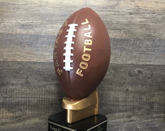 Fantasy Football DIMENSIONE INTERA Trofeo a colori Trofeo FFL 17" Vincitore del premio della lega del campionato perpetuo di 6 o 12 anni