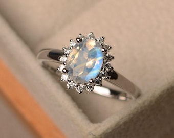 Moonstone ring, oval cut, halo ring, blue moonstone ring, engagement ring, ring for women, faceted moonstone