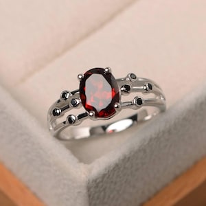 Natural red garnet ring, wedding ring, oval cut gemstone, January birthstone, sterling silver ring