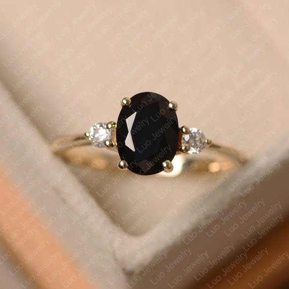 Anillo husel negro corte ovalado anillo de piedra negra -