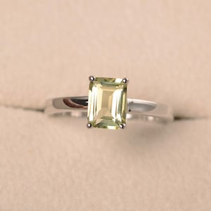 Natural lemon quartz ring, yellow green color gemstone ring, solitaire ring, engagement ring for women, cocktail ring