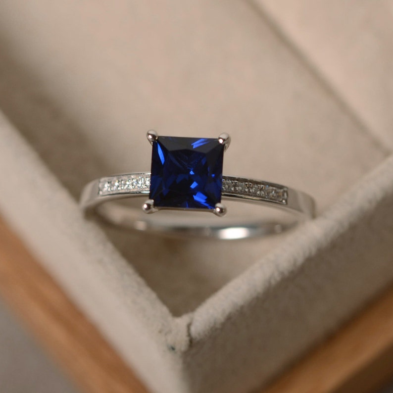 Sapphire ring, princess cut sapphire, engagement ring image 2