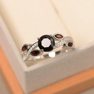 Black spinel ring, round cut gemstone, sterling silver, engageent ring