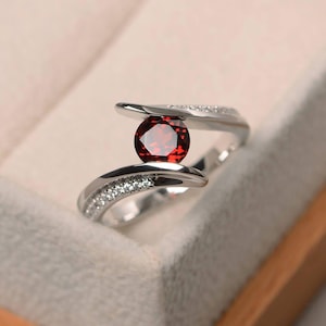 Garnet wedding ring, natural red garnet ring, January birthstone ring, sterling silver ring, red gemstone ring, round cut gemstone