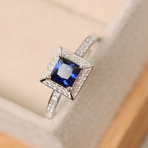 Sapphire ring, princess cut ring, blue sapphire, gemstone ring sapphire