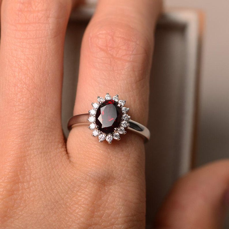 Garnet ring for women, halo garnet, engagement ring, January birthstone ring， oval cut image 5