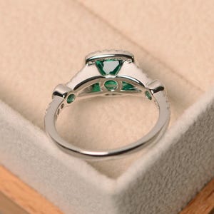 Bague de fiançailles émeraude, émeraude taille coussin, bague de promesse, argent sterling, émeraude image 3