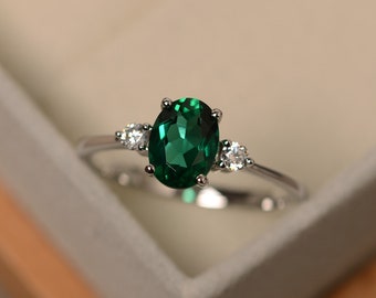 Anillo de esmeralda de talla ovalada, piedra natal de mayo, anillo de piedra preciosa verde, oro blanco, anillo de compromiso para mujer