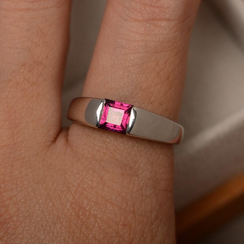 Pyrope garnet ring, solitaire ring, square cut, natural garnet ring, engagement ring image 4