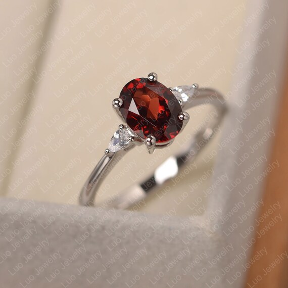 Garnet Engagement Ring Oval Cut January Birthstone Ring Etsy Denmark