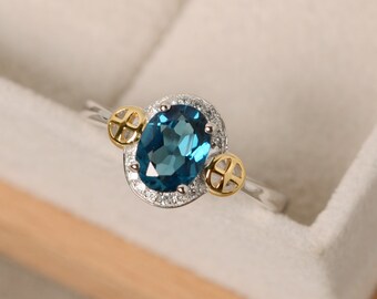 London blue topaz ring, oval cut, gold, engagement ring