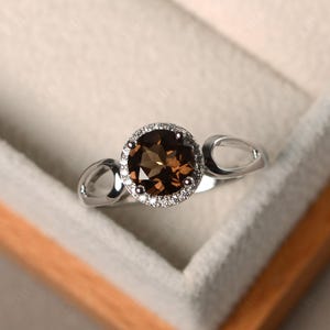 Anillos con halo, anillos de boda de esmeralda, anillos de piedra natal de mayo, anillos de piedras preciosas verdes, anillos de talla redonda, anillos de plata de ley Smoky Quartz