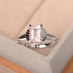 Versprechensring, Smaragdschliff, natürlicher rosa Quarzring, Solitärring, rosa Edelsteinring, Ring aus Sterlingsilber