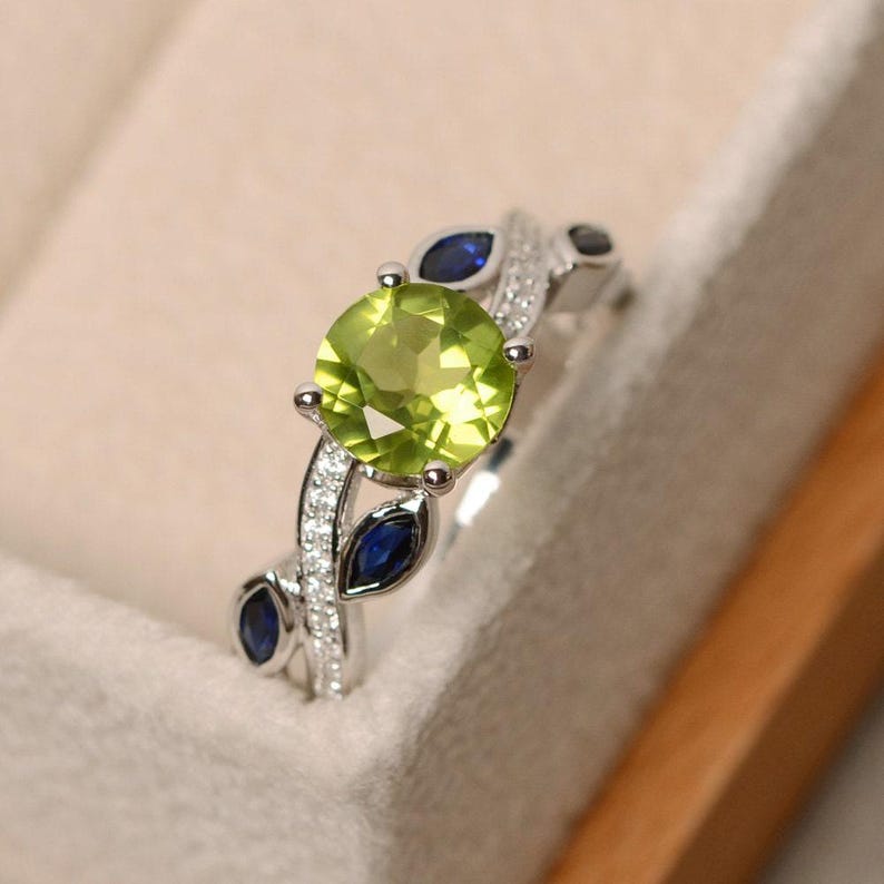 Natural peridot ring, leaf ring, peridot engagement ring, sterling silver image 2