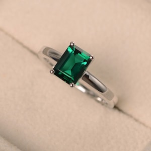Green emerald ring, May birthstone ring, emerald cut green gemstone ring, solitaire ring, plain gold ring, engagement ring for her