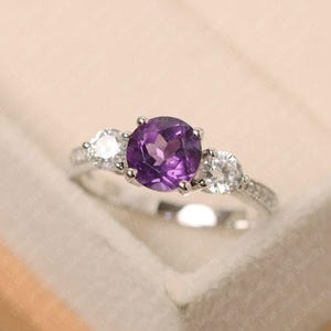 Amethyst ring, round cut, February birthstone ring, sterling silver, engagement ring for women