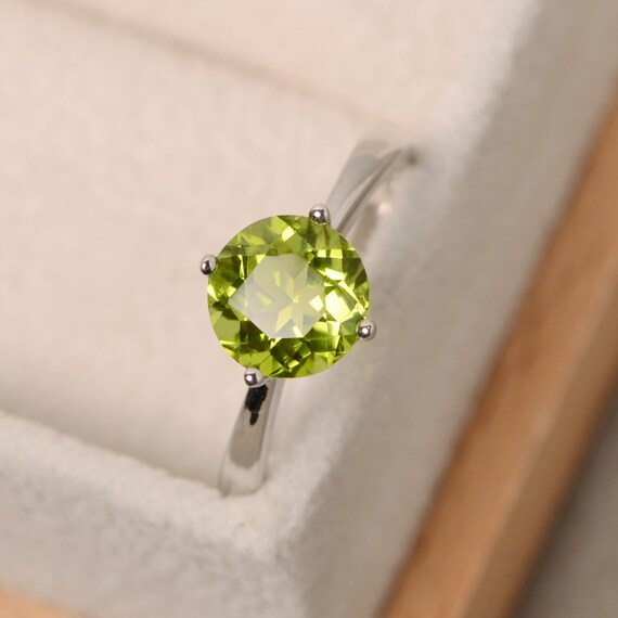 ctw Details about Solitaire Princess Cut Natural Peridot Ring 0.60 Carat in Sterling Silver ctw Details about Solitaire Princess Cut Natural Peridot Ring 0.60 Carat in Sterling Silver