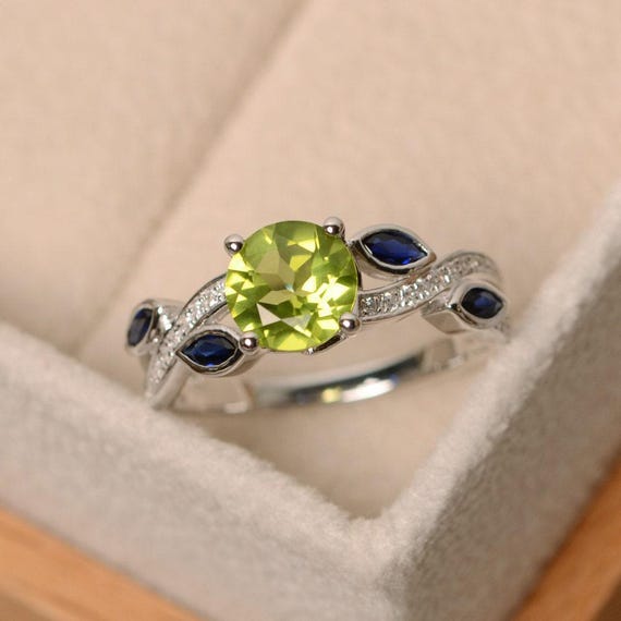 Natural peridot ring, leaf ring, peridot engagement ring, sterling silver
