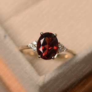 Garnet ring, oval cut, January birthstone ring, 14k yellow gold ring, engagement ring for women