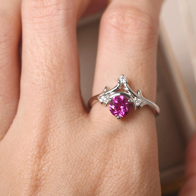 Mondrubinring, zierlicher Rubinring, Verlobungsring aus Sterlingsilber für Damen Bild 6