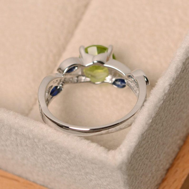 Natural peridot ring, leaf ring, peridot engagement ring, sterling silver image 3