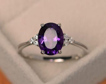 Ring paarse amethist, statementring, geboortesteen februari, ovaal geslepen, paarse kristallen ring