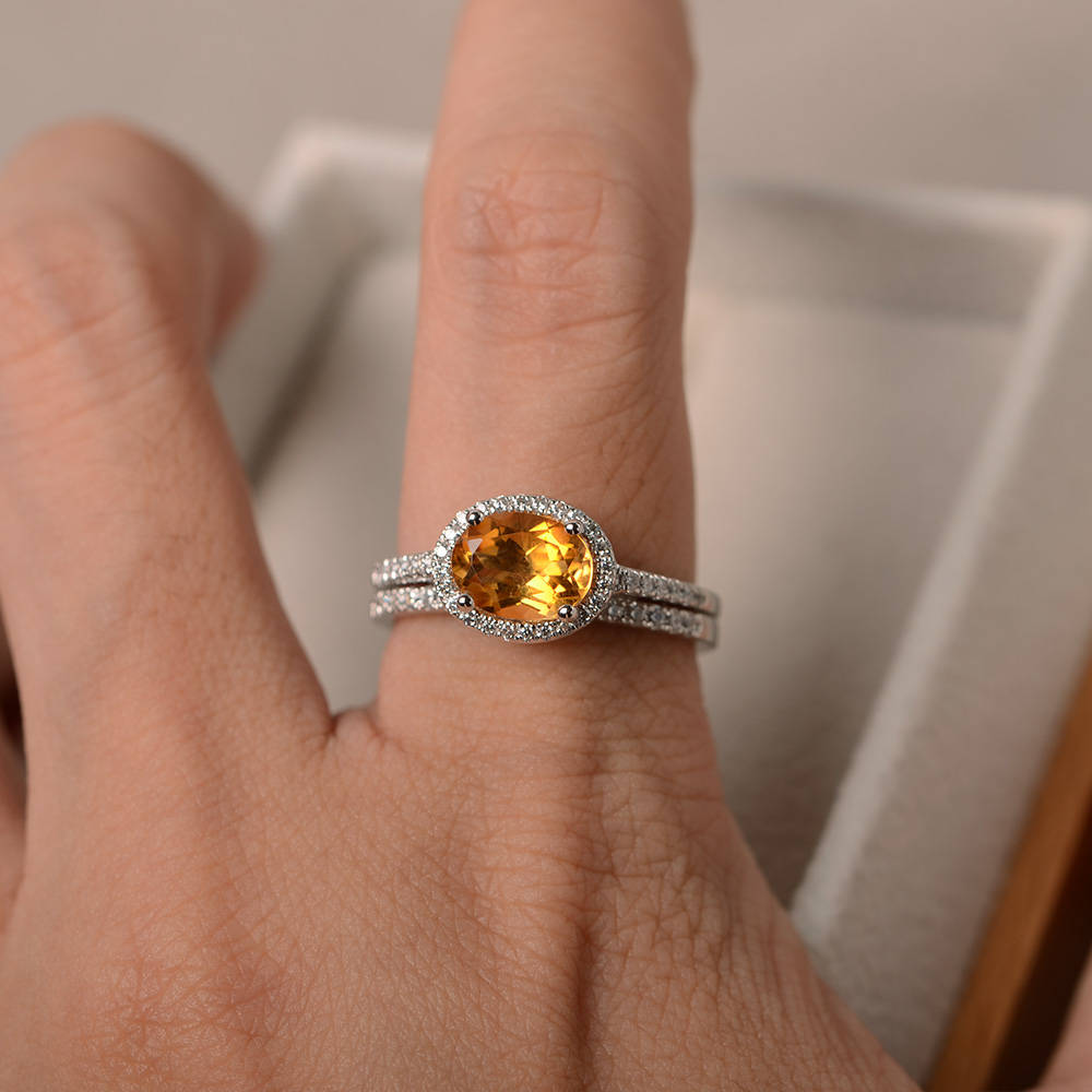 Anello Donna In Oro Giallo Con Cammeo E Zirconi - Gioielleria Amadori