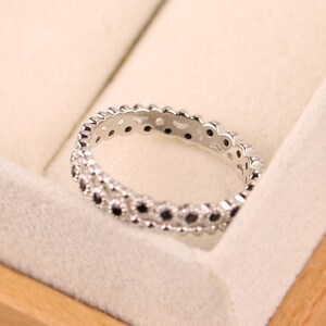 Vintage wedding band ring,sterling silver thin stacking ring,unique black spinel beaded band ring image 3