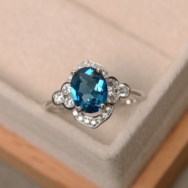 London blue  topaz  ring  oval cut blue  gemstone wedding  ring  